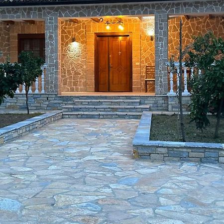 Eni Entire Guesthouse Parking On Site بيرات المظهر الخارجي الصورة